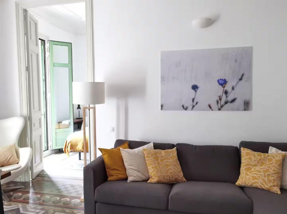 M&E Agency Apartments Valencia 277 By Marta And Emanuele Barcelona Exterior foto